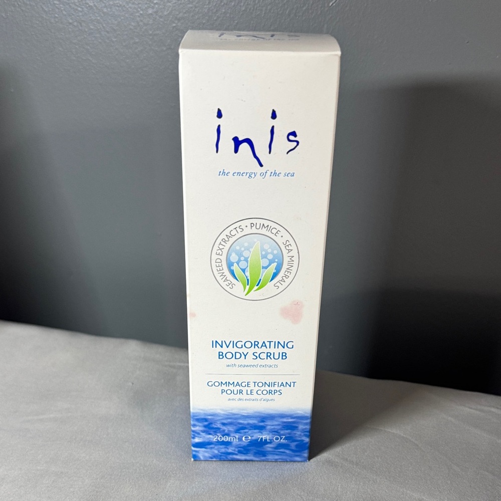 Inis Invigorating Body Scrub